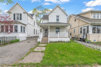 137 W Elm St, East Rochester, NY 14445