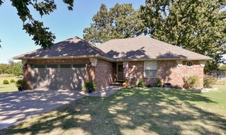 380 Durango Ln, Billings, MO 65610