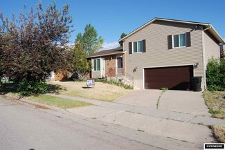 226 Champs Ave, Evanston, WY 82930