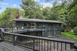 153 Salem Rd, Pound Ridge, NY 10576