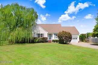 102 Phillip Ct, Goldsboro, NC 27534