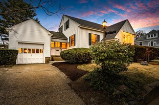 228 Harrison St, Manchester, NH 03104