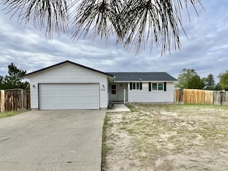 496 Charlwood Ln, Spring Creek, NV 89815