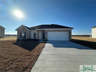 215 Deerfield Dr NE, Ludowici, GA 31316