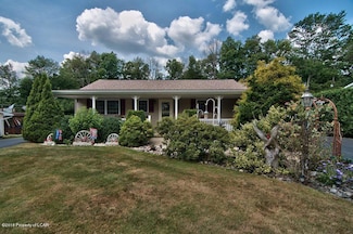 11 Hitching Post Rd, Mountain Top, PA 18707