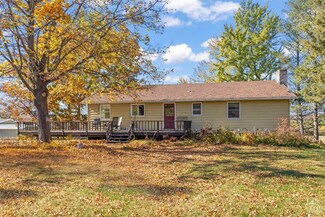 23 Underhill Ln, Germantown, NY 12526