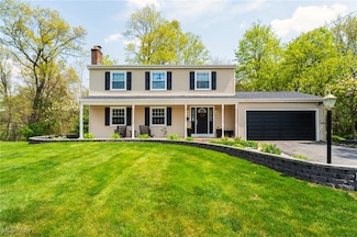 410 Hickory Hollow Dr, Canfield, OH 44406