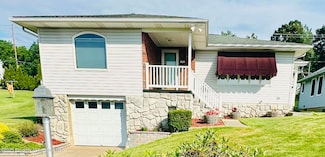 290 Holly Ln, Olyphant, PA 18447