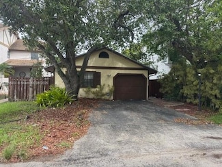 10626 SW 148th Avenue Dr, Miami, FL 33196