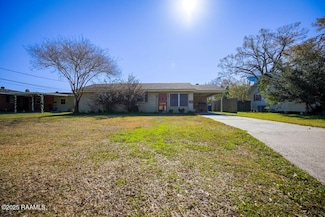 715 Deprima St, Berwick, LA 70342