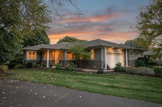 2512 Skyblue Ct, Saint Paul, MN 55110