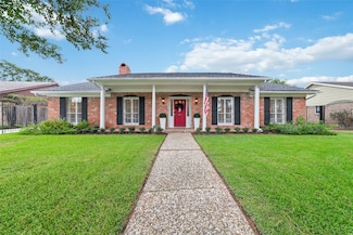 10714 Lynbrook Dr, Houston, TX 77042