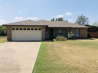 2508 Cedar Crest Ct, Granbury, TX 76048