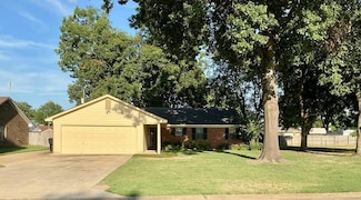 484 Rubye Dr, Greenville, MS 38701