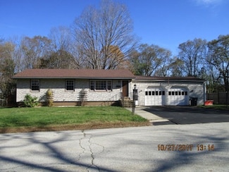 73 Locust Ave, Southbridge, MA 01550