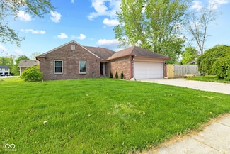 1135 Sherwood Dr, Danville, IN 46122