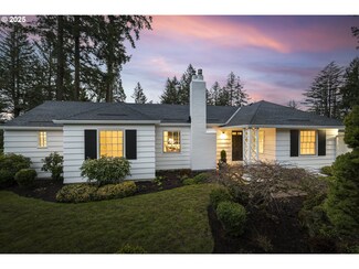 7116 SW Canyon Ln, Portland, OR 97225