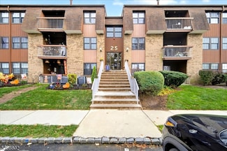 300C Alpine Way Unit C, Woodbridge, NJ 07095