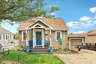 136 S Shore Dr Unit S, Island Lake, IL 60042