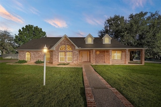306 Baker Ln, Robinson, TX 76706