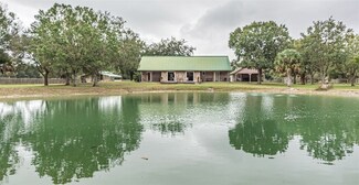 14235 97th St, Fellsmere, FL 32948