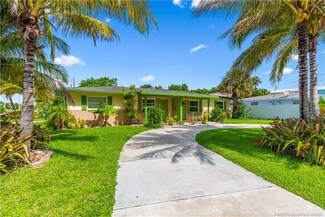 662 Granada St, Fort Pierce, FL 34949