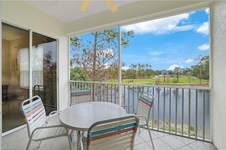 8247 Parkstone Place Unit 305, Naples, FL 34120
