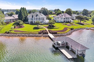 1140 Boardwalk Dr, Moneta, VA 24121