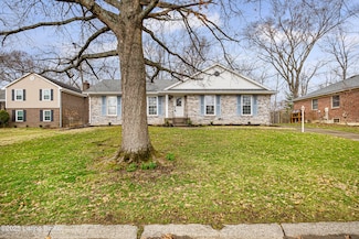 10505 Larkhall Ct, Louisville, KY 40223