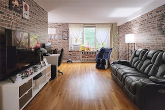 209-20 18th Ave Unit 5E, Flushing, NY 11360