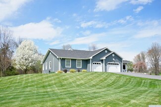 667 Embought Rd, Catskill, NY 12414