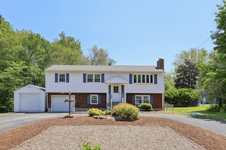 38 Crestwood Cir, Salem, NH 03079