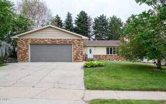 925 E Capitol Ave, Bismarck, ND 58501