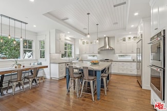 3143 Shelby Dr, Los Angeles, CA 90034