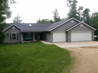 S6275 County Road Pf, North Freedom, WI 53951