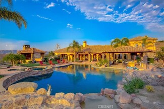 1590 Esperance Dr, Simi Valley, CA 93065