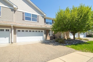 502 Ford St E, Northfield, MN 55057