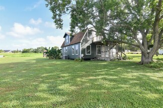 3061 W Ueckert Rd, Bellville, TX 77418