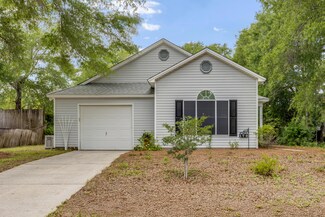 179 Timber Wind Dr, Defuniak Springs, FL 32433