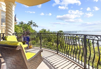 1533 NE Outrigger Landings Dr Unit 205, Jensen Beach, FL 34957