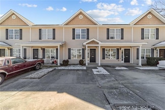 2003 Sherwood St, Greensboro, NC 27403