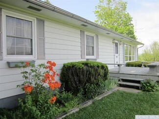 1440 County Route 11, Craryville, NY 12521