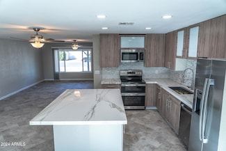 8413 E Earll Dr, Scottsdale, AZ 85251