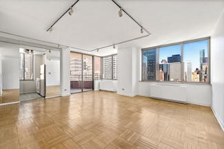 236 E 47th St Unit 24E, New York, NY 10017