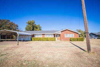 1419 E Highway 82, Crosbyton, TX 79322