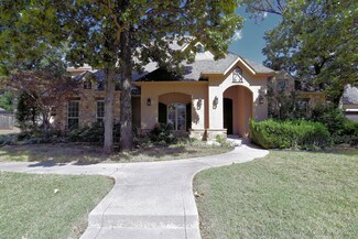 409 E 119th St S, Jenks, OK 74037
