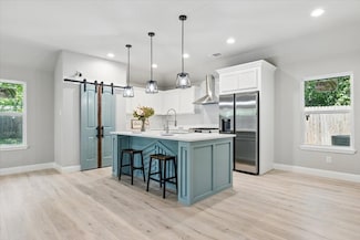 2833 W Biddison St, Fort Worth, TX 76109