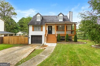 1702 Merry Oak Rd SW, Marietta, GA 30008