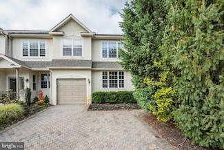59 Heron Pointe Ct, Marlton, NJ 08053