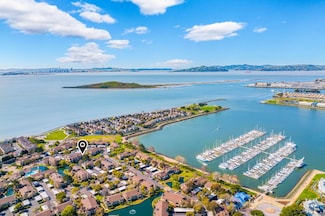 107 Lakeshore Ct, Richmond, CA 94804